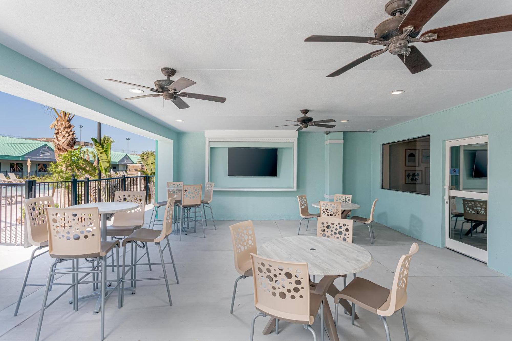 Beachside Hotel And Suites Cocoa Beach Bagian luar foto