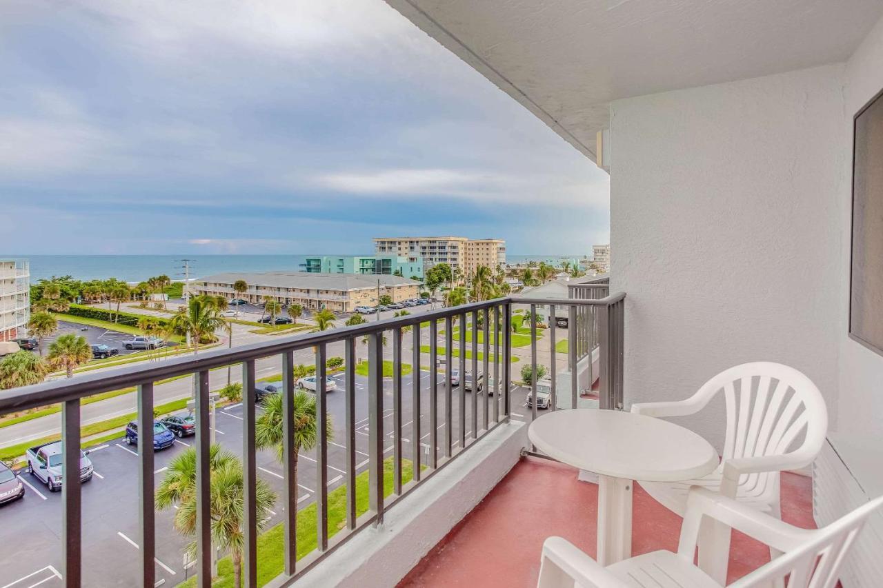 Beachside Hotel And Suites Cocoa Beach Bagian luar foto